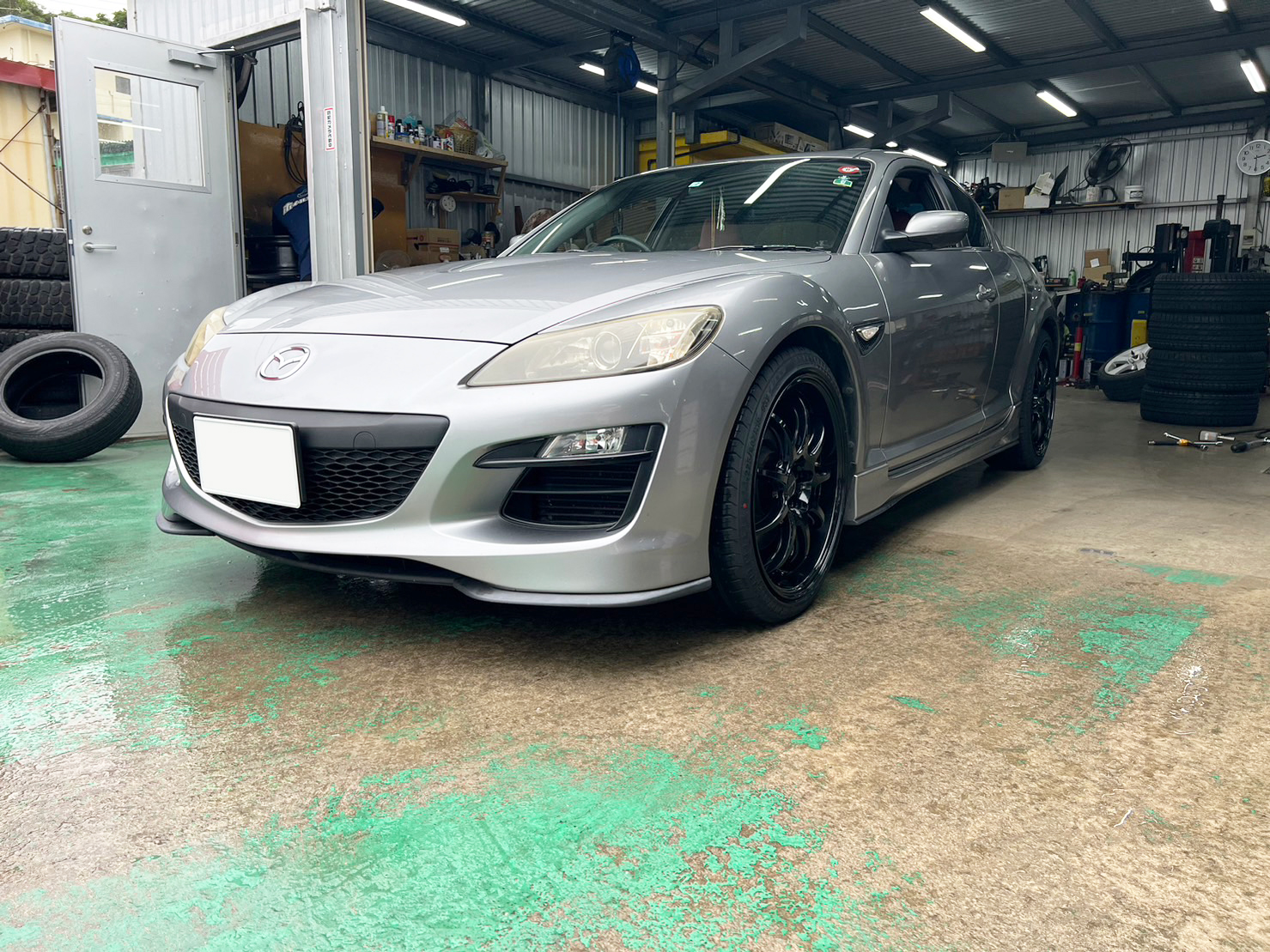 マツダ RX-8　EMOTION D9R 19×8.5J　RADAR 225/40R19