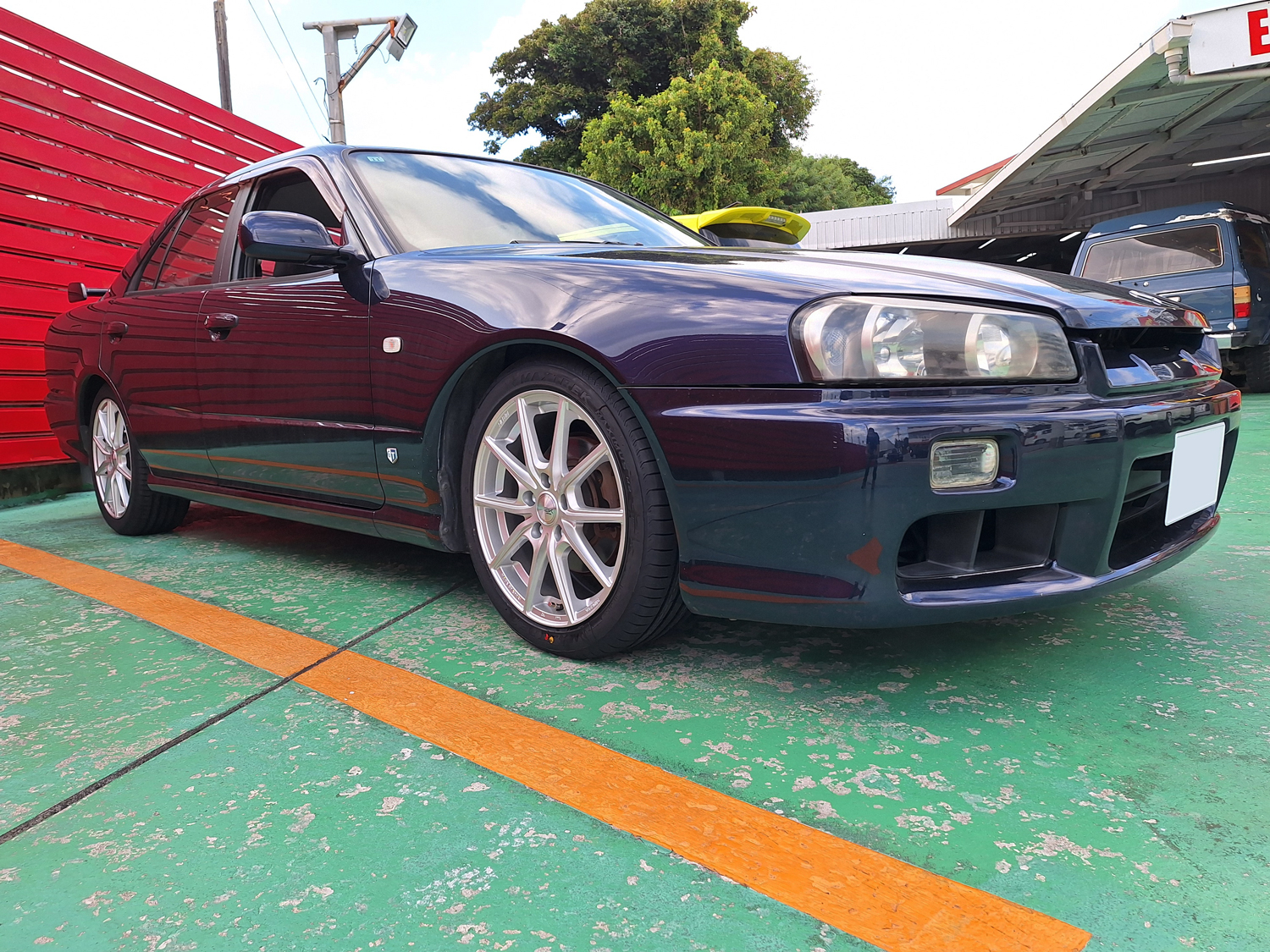 日産 R34 スカイライン　SEIN EK 17×7J　MAXTREK 215/45R17